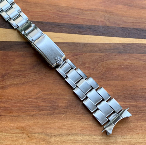 1969 rolex 19mm - 7205, ends